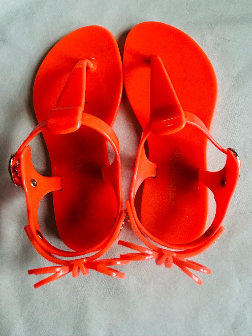petite jolie Bright Orange Glossy Buckle Sandals